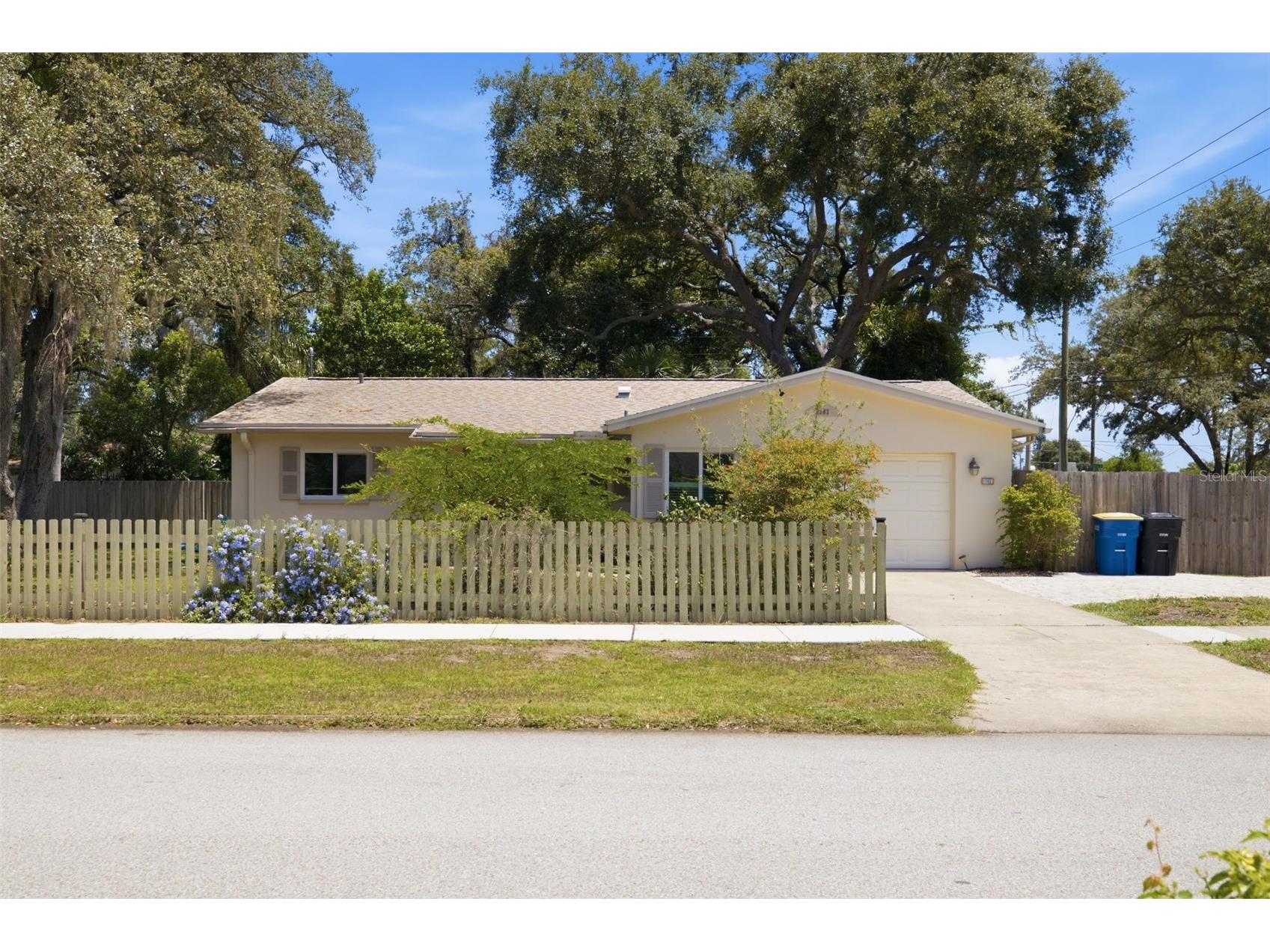 1282 Palm Street Clearwater FL 33755 TB8520751 image1