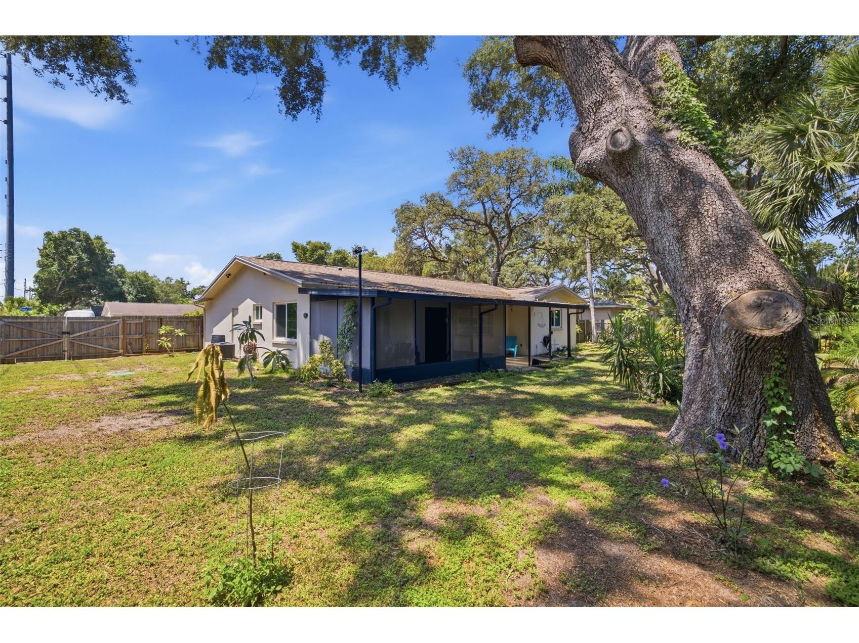 1282 Palm Street Clearwater FL 33755 TB8520751 image33