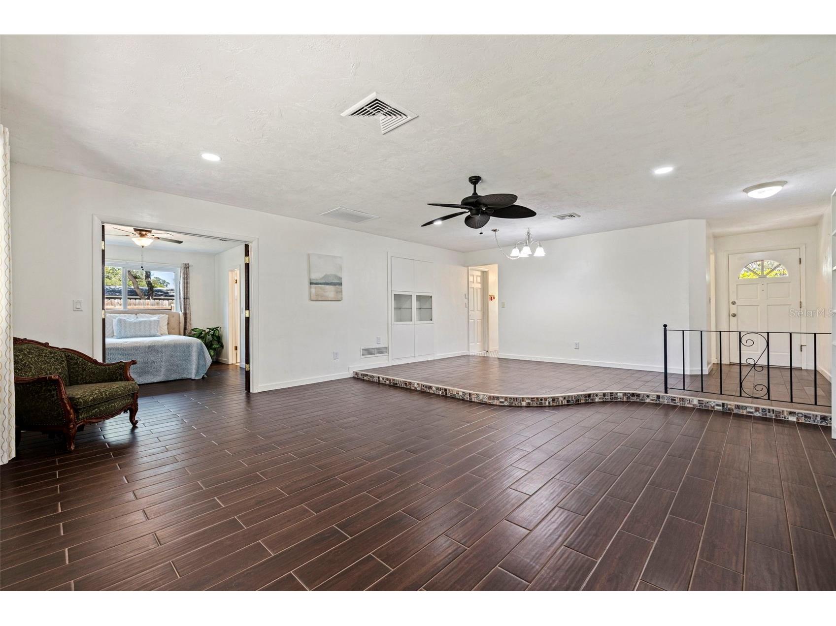 1282 Palm Street Clearwater FL 33755 TB8520751 image7