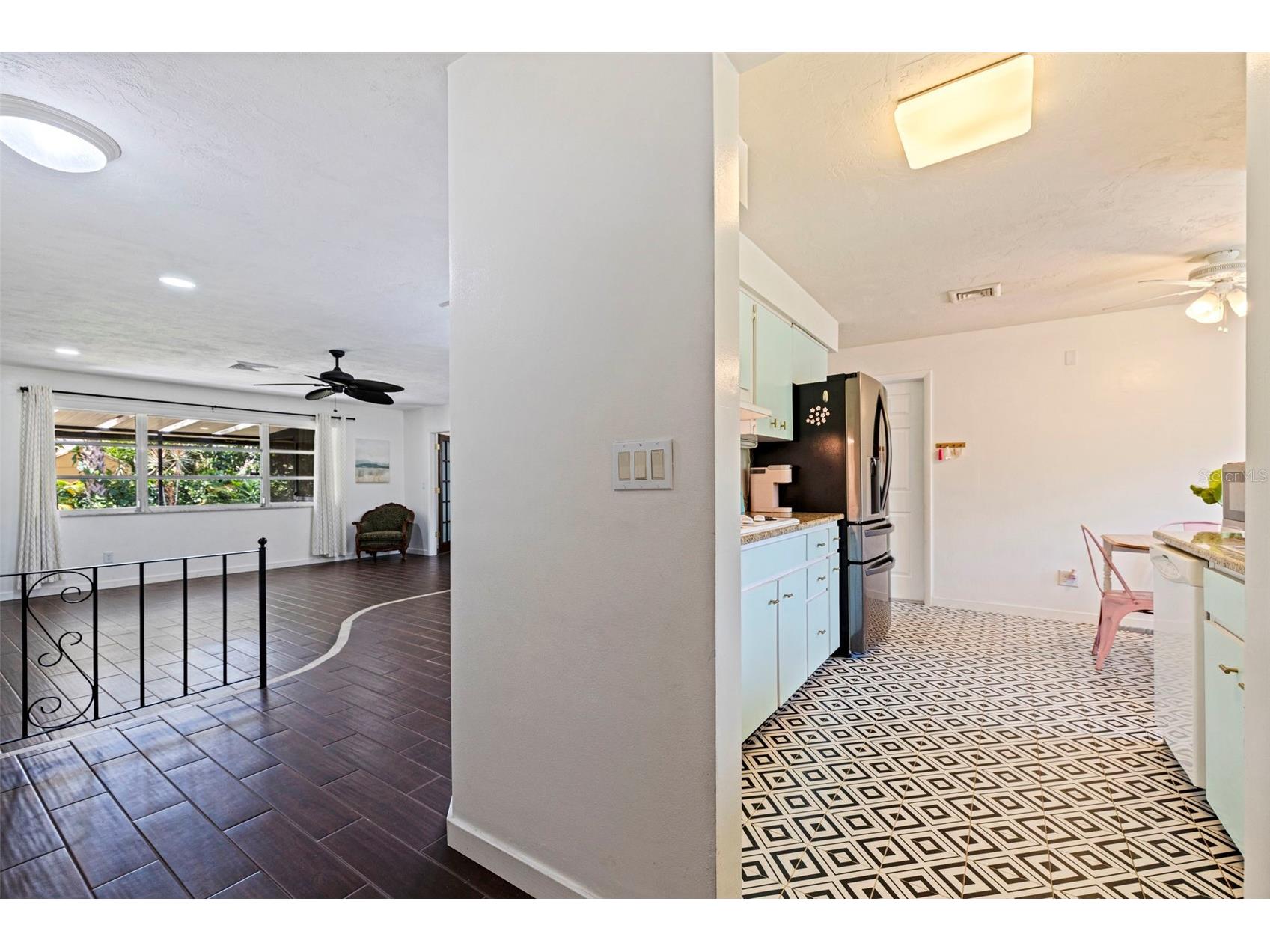 1282 Palm Street Clearwater FL 33755 TB8520751 image9