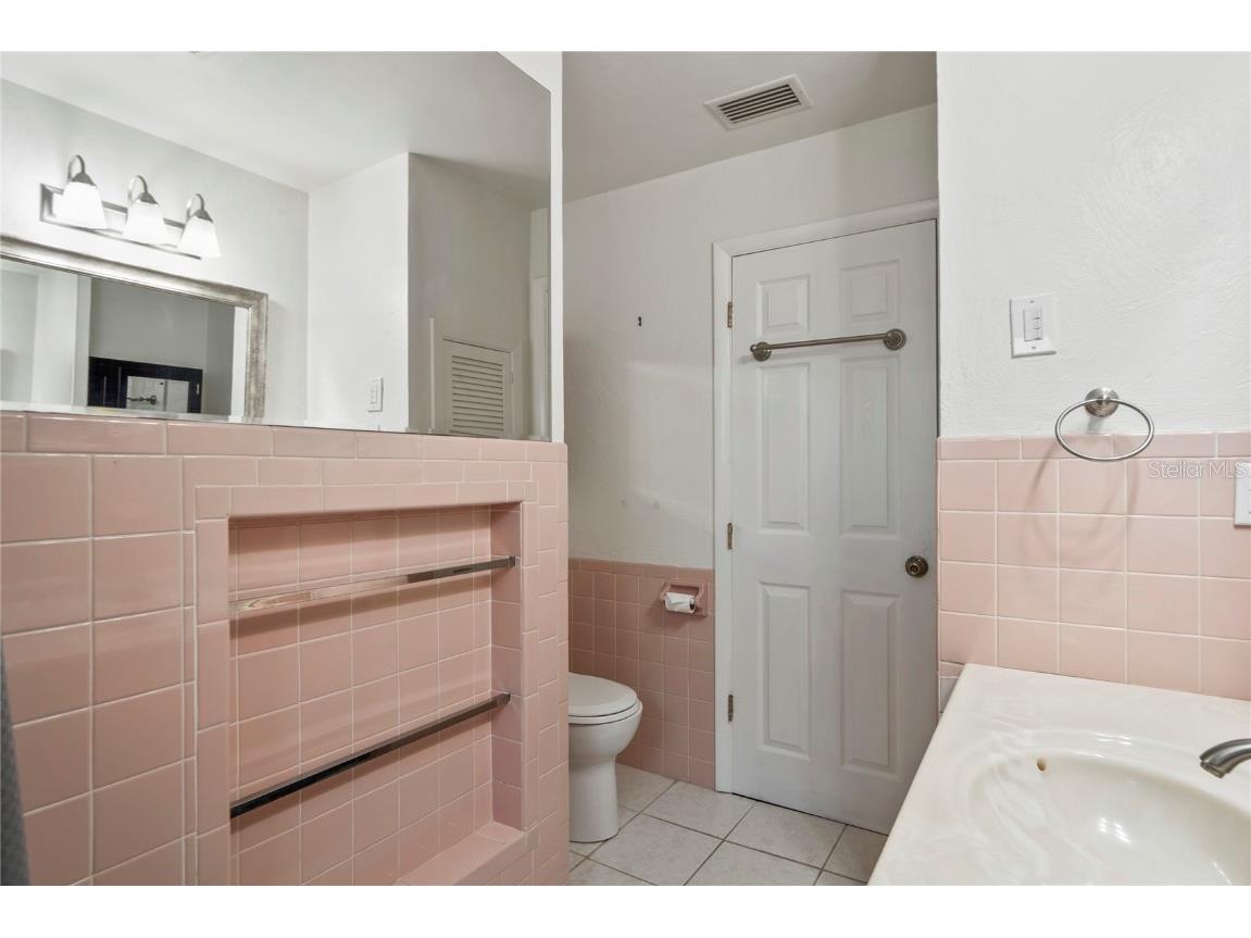 1282 Palm Street Clearwater FL 33755 W7878862 image25