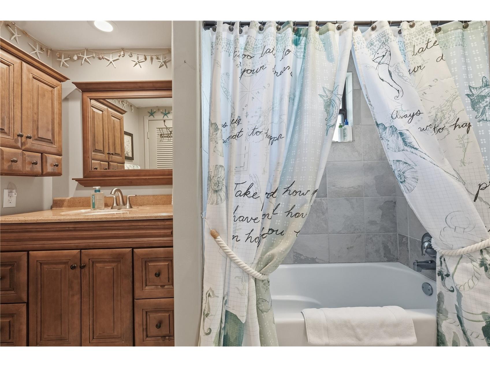 12821 4th Isle Hudson FL 34667 TB8503884 image31