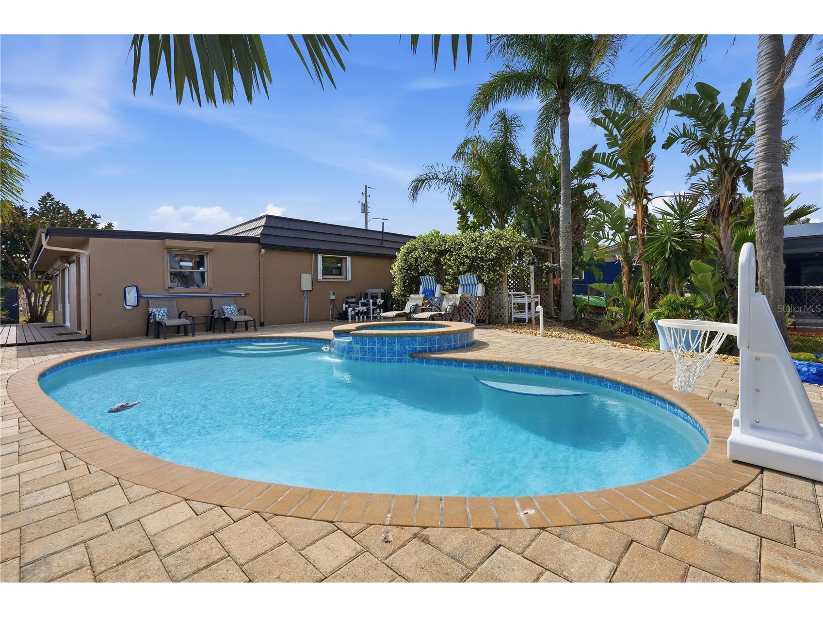 12821 4th Isle Hudson FL 34667 TB8503884 image64
