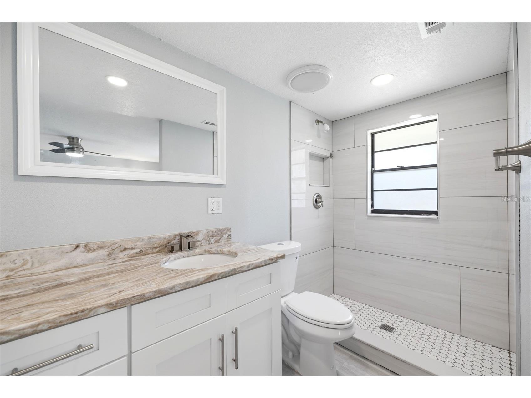 12824 1st Isle Hudson FL 34667 W7886819 image11