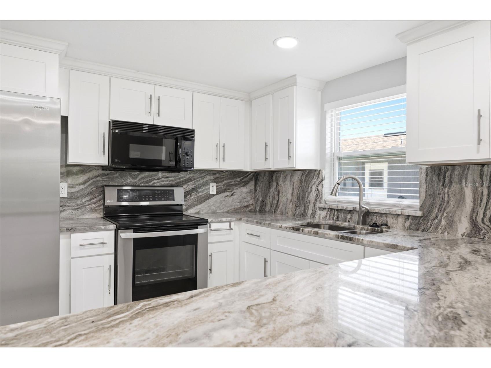 12824 1st Isle Hudson FL 34667 W7886819 image16