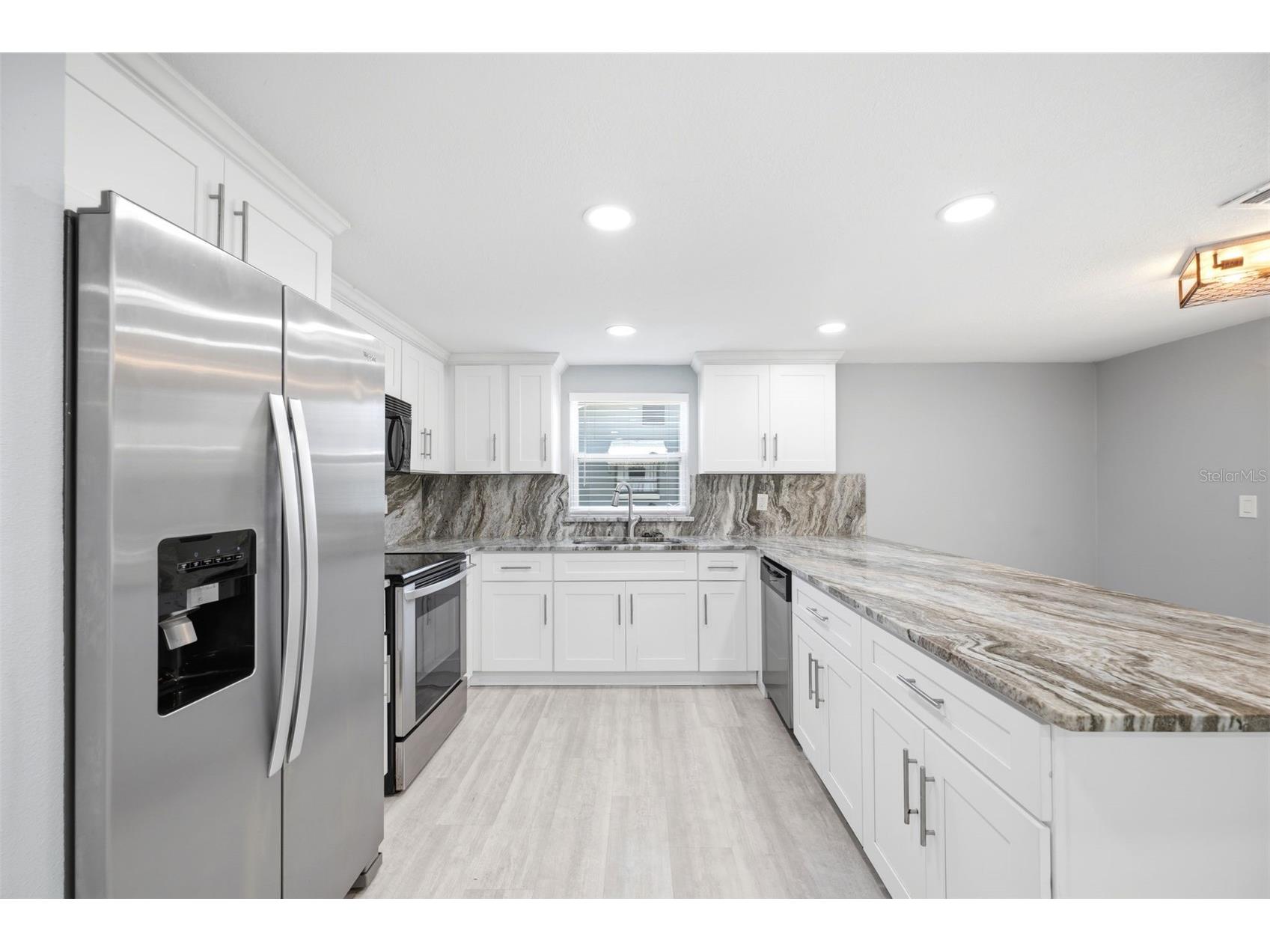 12824 1st Isle Hudson FL 34667 W7886819 image3