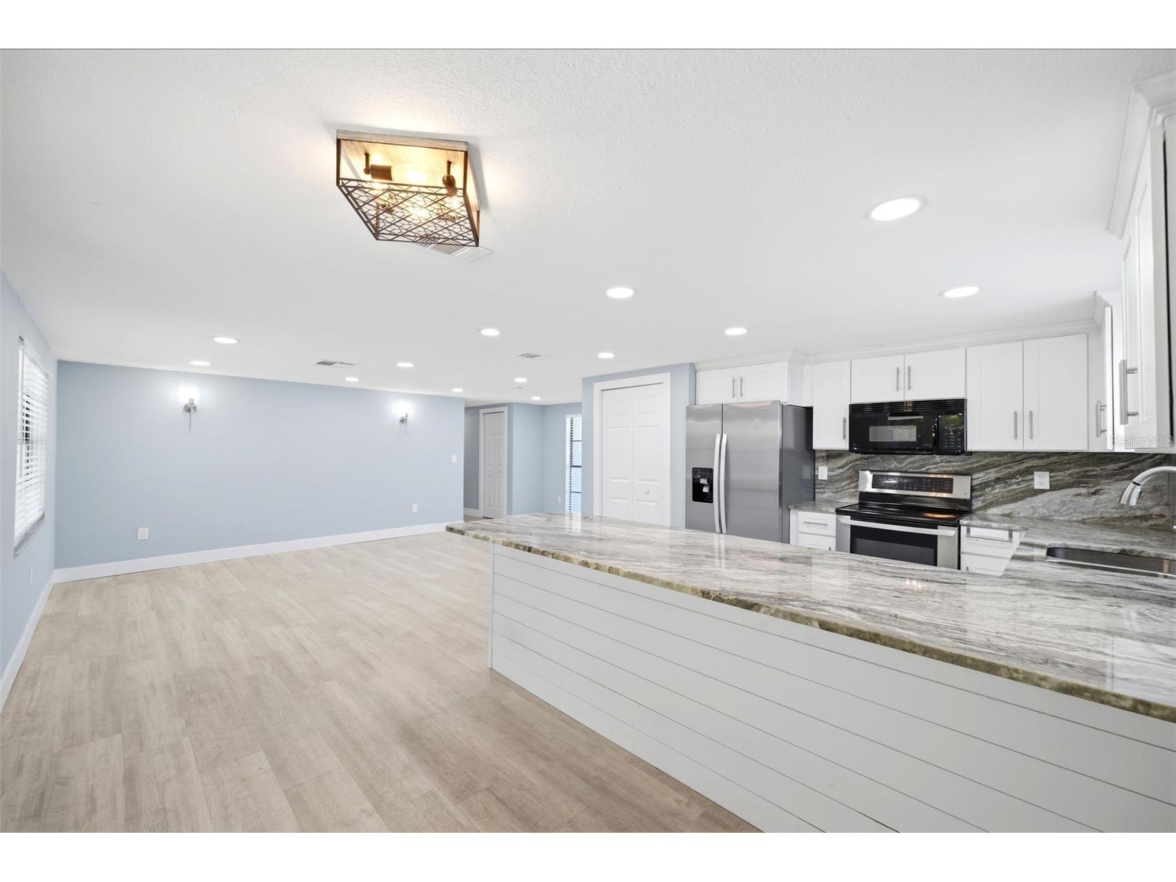 12824 1st Isle Hudson FL 34667 W7886819 image32