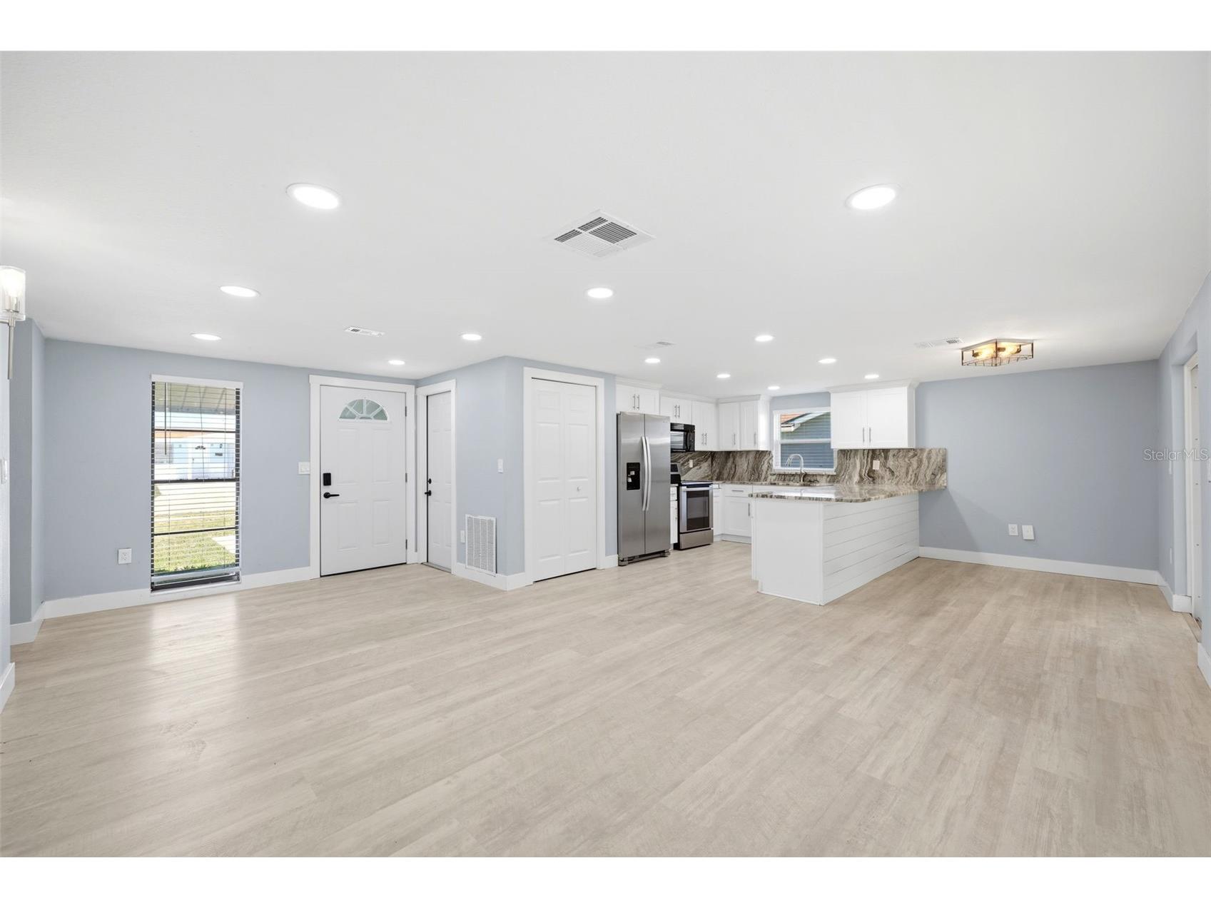 12824 1st Isle Hudson FL 34667 W7886819 image6
