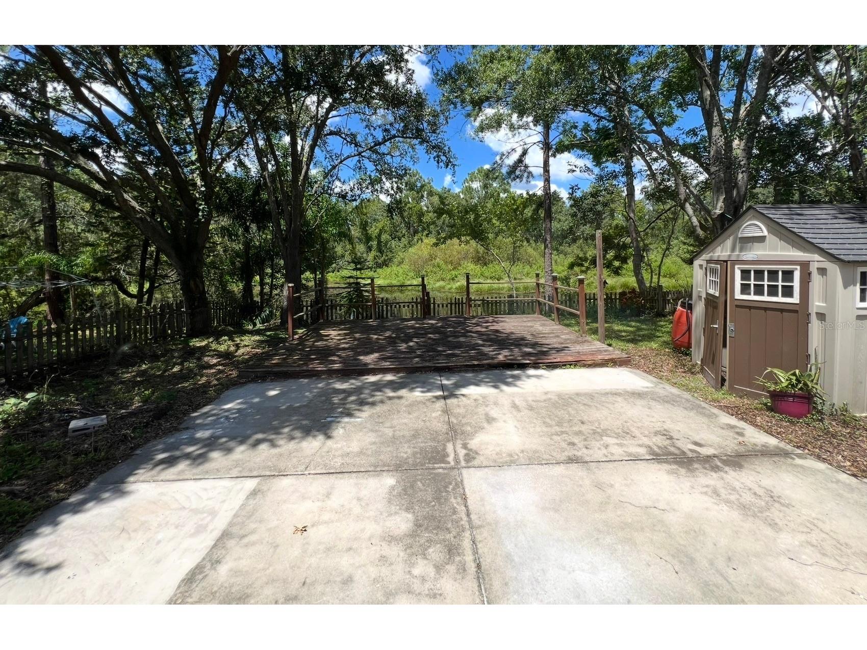 12824 Dunhill Drive Tampa FL 33624 TB8480462 image16