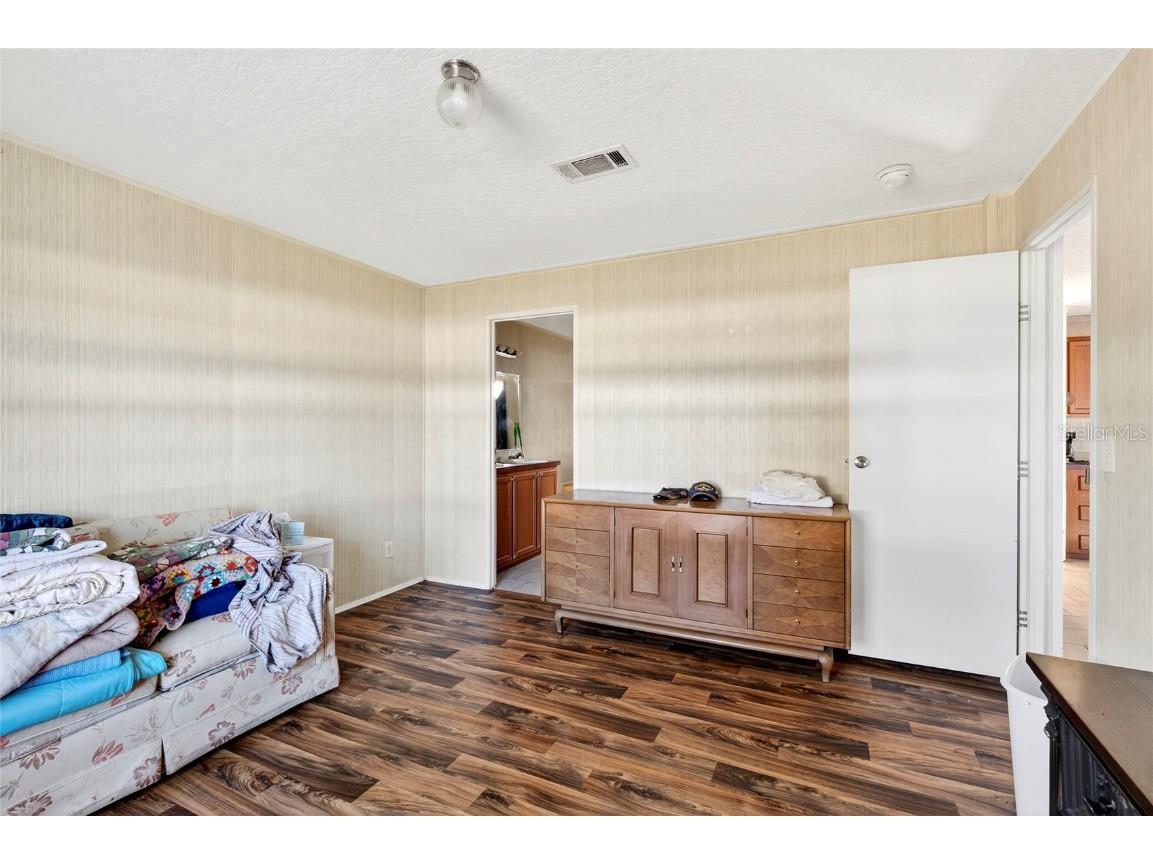 12825 SE 115th Avenue Ocklawaha FL 32179 OM712291 image17