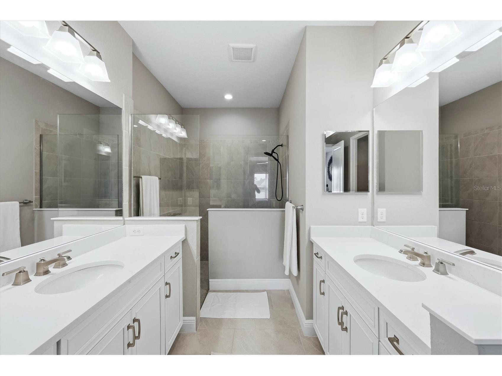 12826 Seasong Terrace Bradenton FL 34211 A4686752 image38