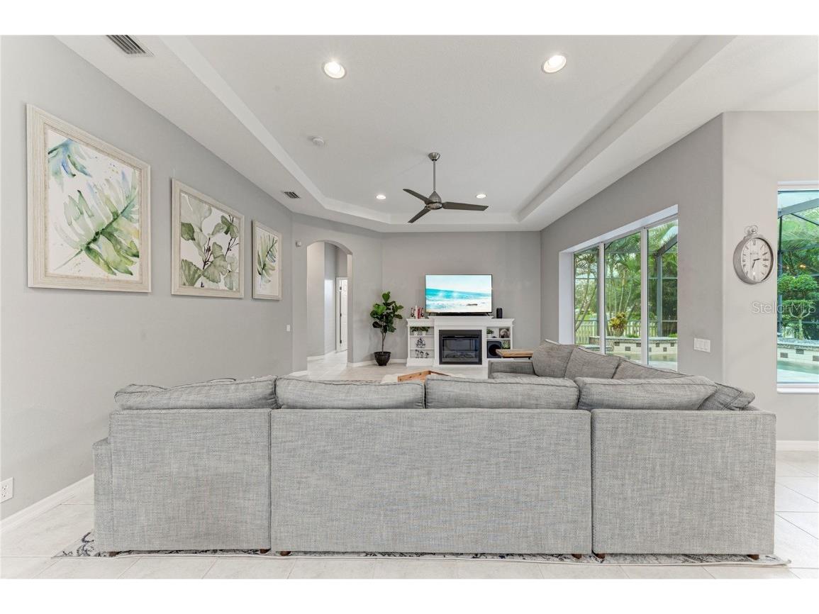 12827 Penguin Drive Bradenton FL 34212 TB8441925 image19