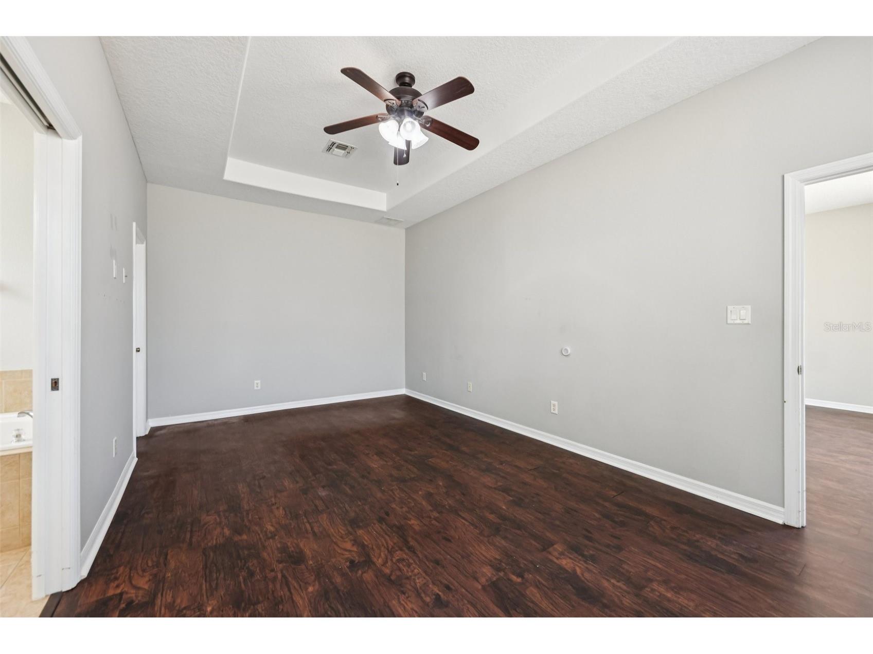 12829 Scout Court Grand Island FL 32735 G5109259 image17