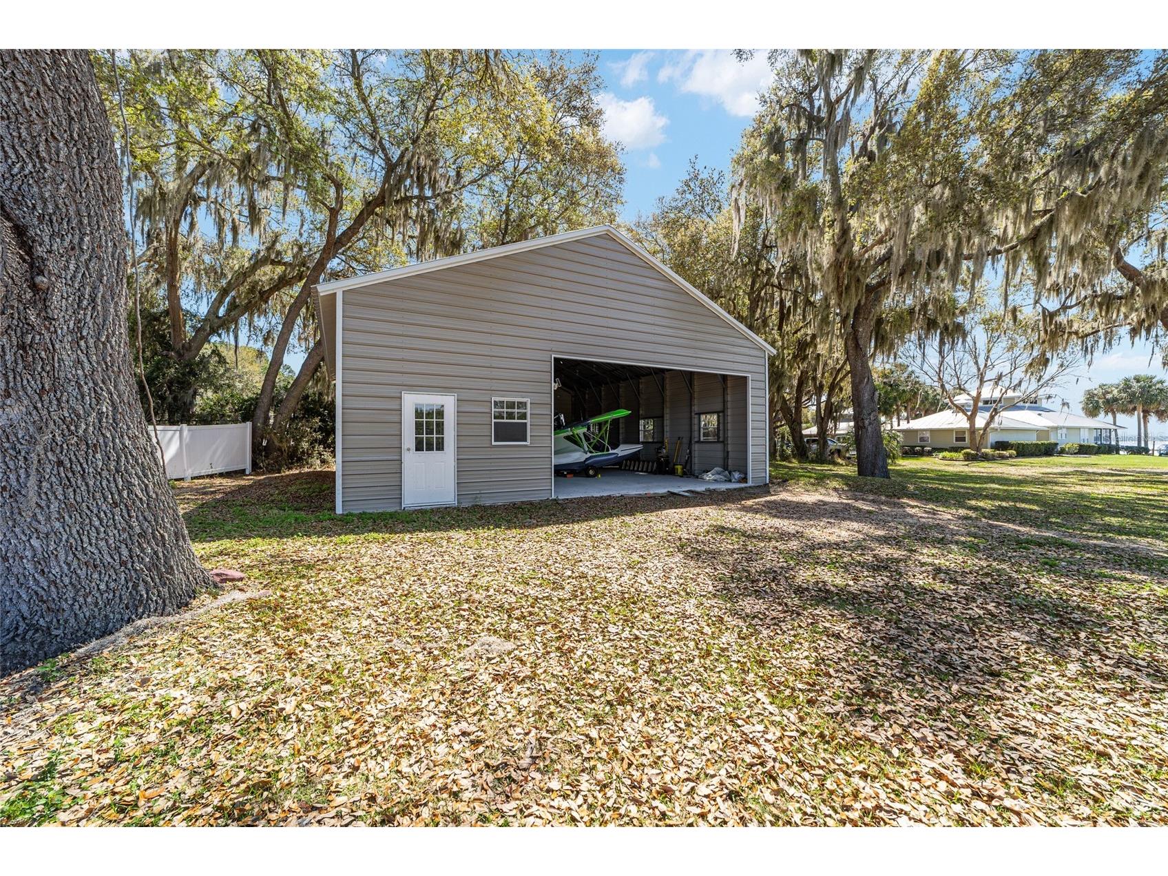 12830 SE 144th Avenue Ocklawaha FL 32179 - LAKE WEIR OM720477 image6