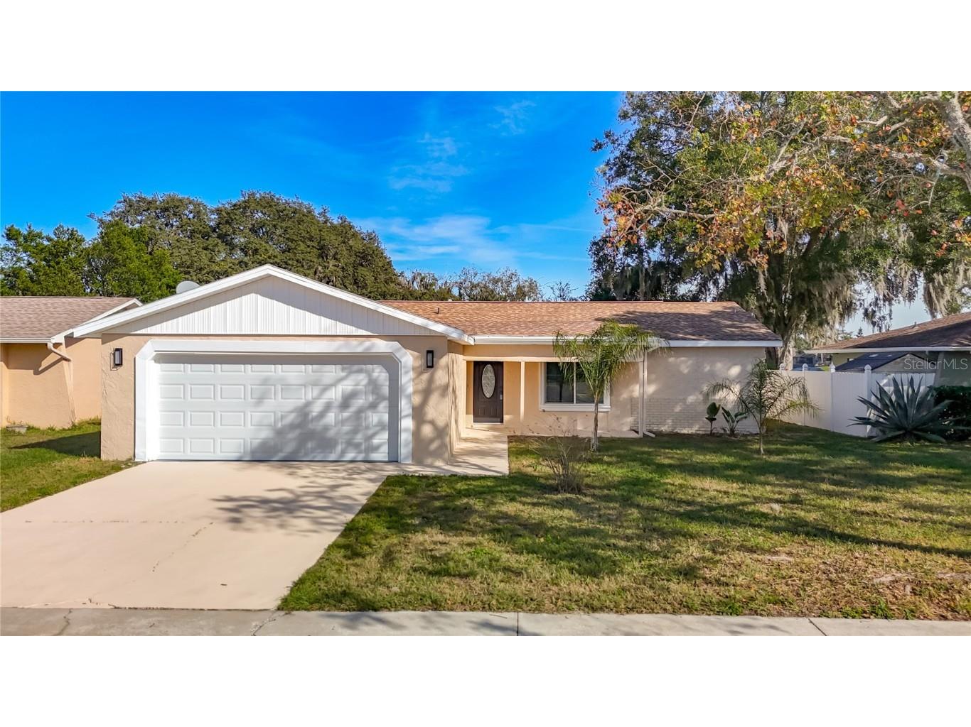 12830 Waterbury Avenue Hudson FL 34669 W7880838 image1