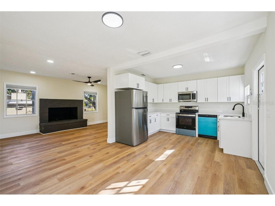 12832 Campbell Lane Largo FL 33774 TB8439147 image16