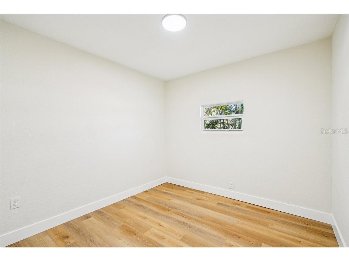 12832 Campbell Lane Largo FL 33774 TB8439147 image25