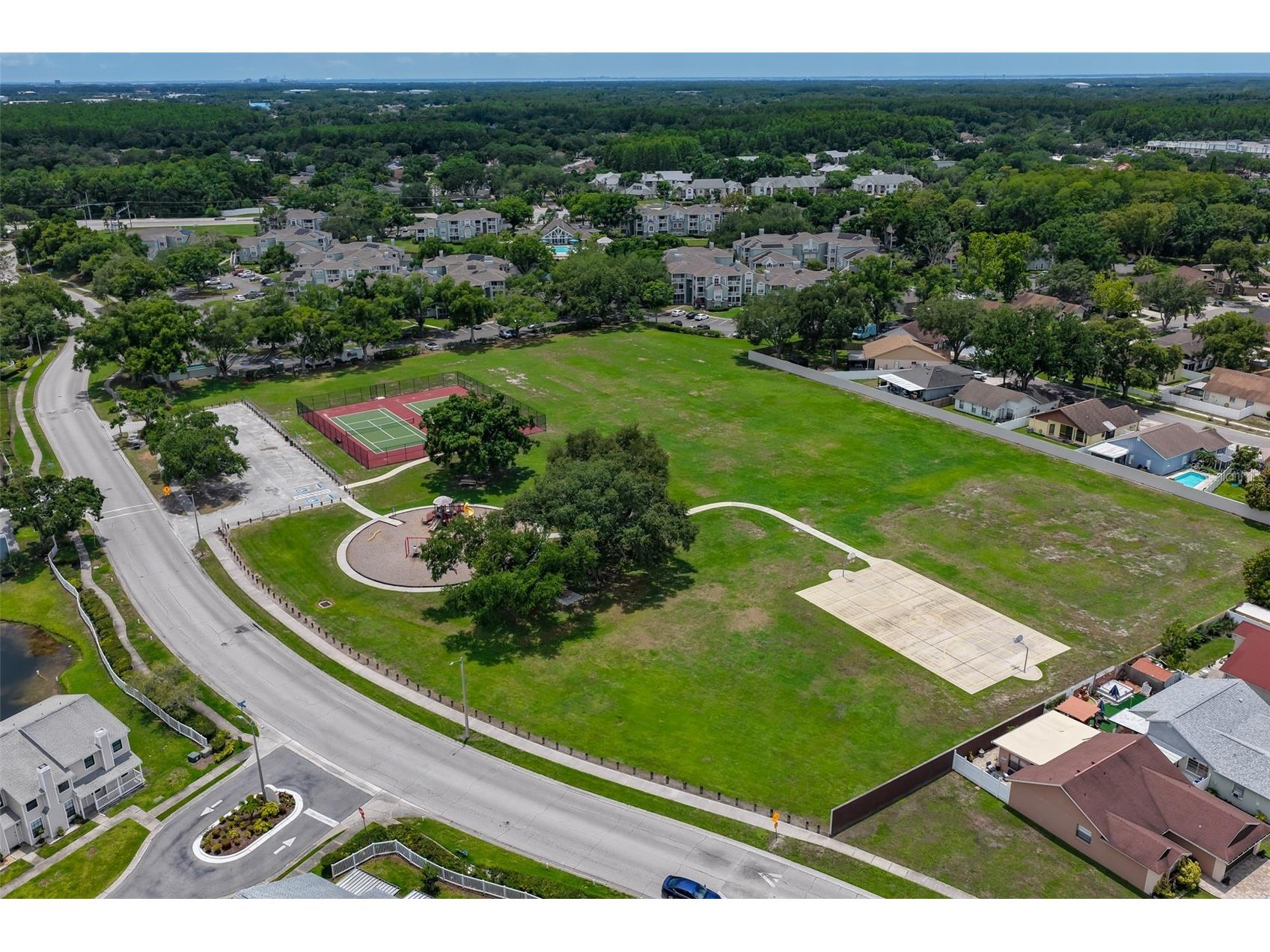 12832 Coverdale Drive Tampa FL 33624 TB8505769 image51