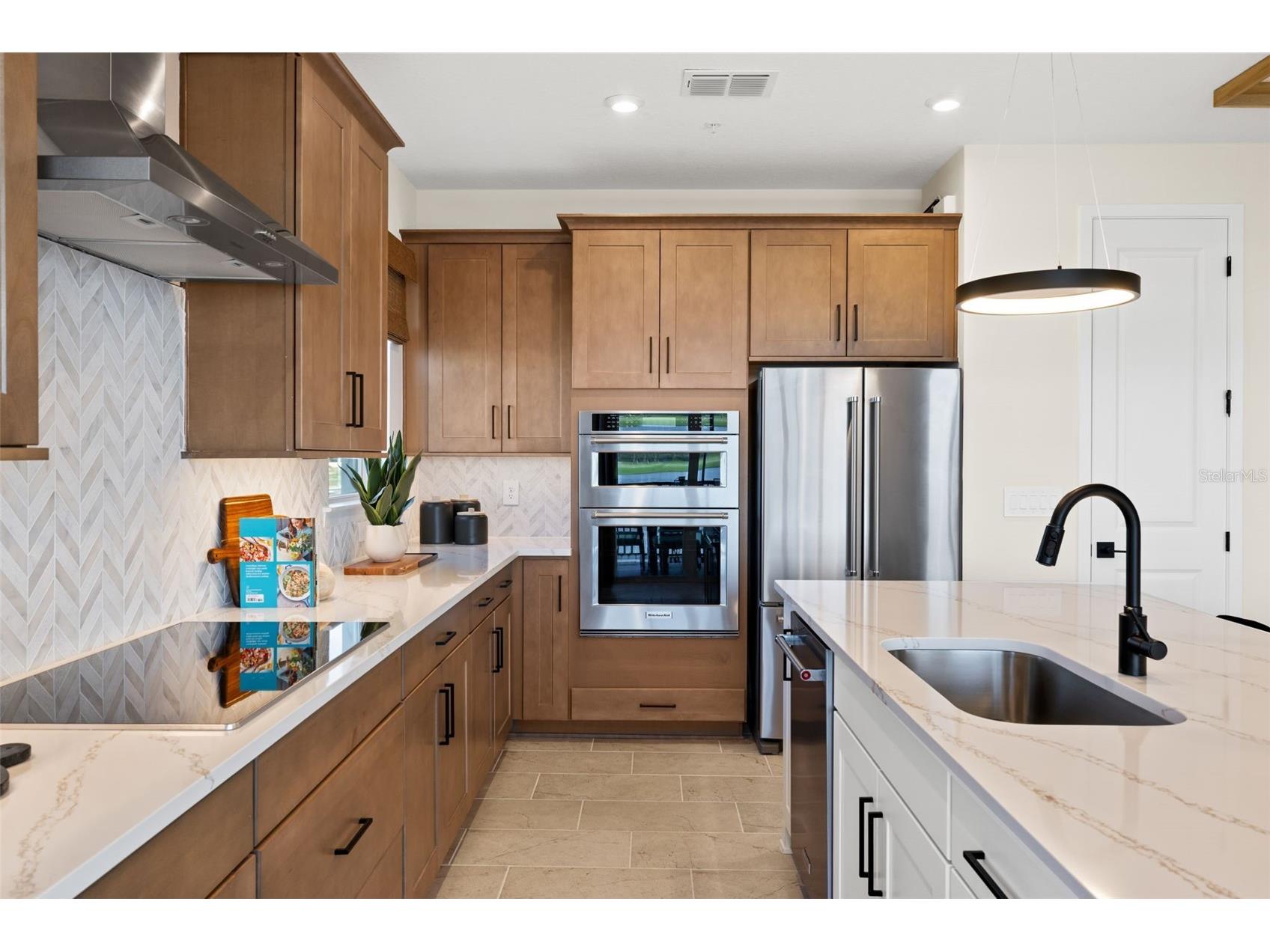 12834 Jade Empress Loop #201 Venice FL 34293 TB8482513 image17