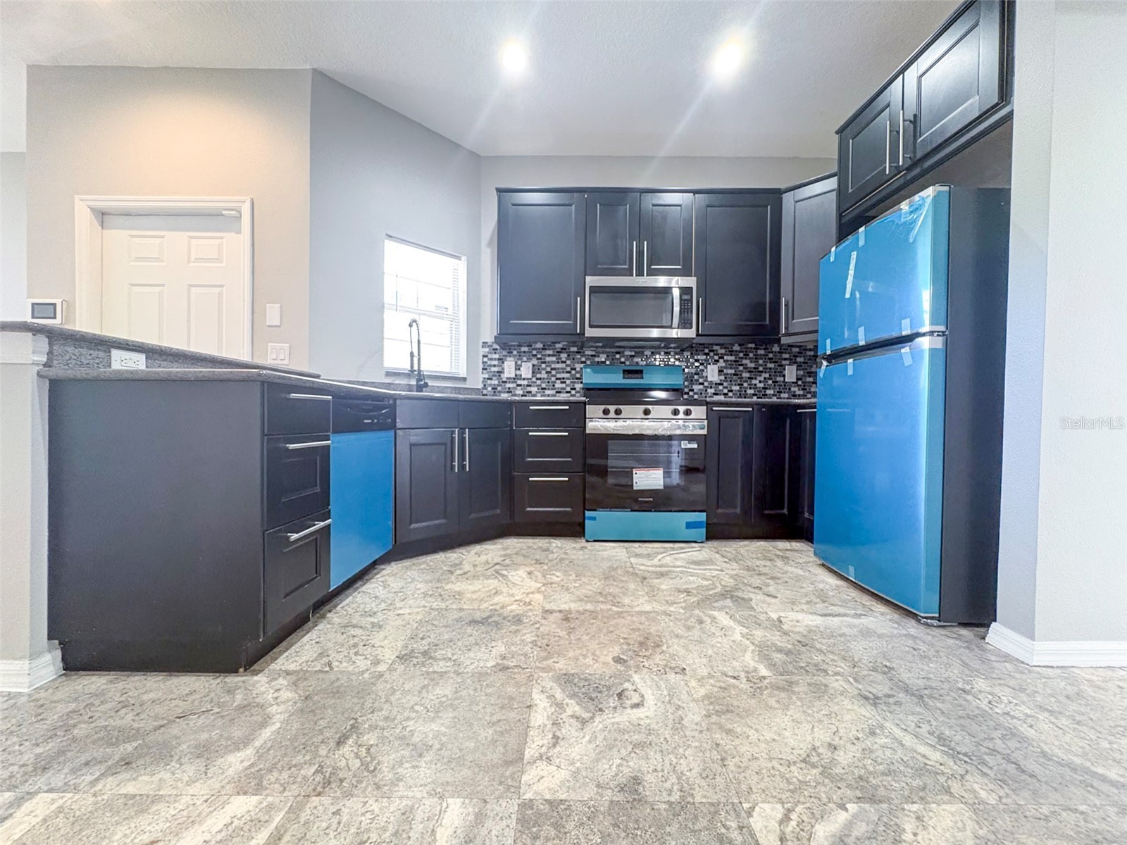 12837 Kings Crossing Drive Gibsonton FL 33534 TB8475554 image7