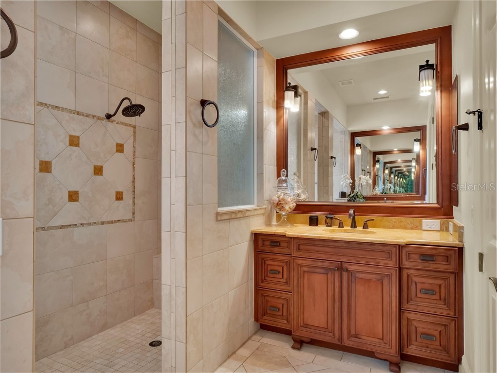 1284 Grand Traverse Parkway Reunion FL 34747 O6336082 image42