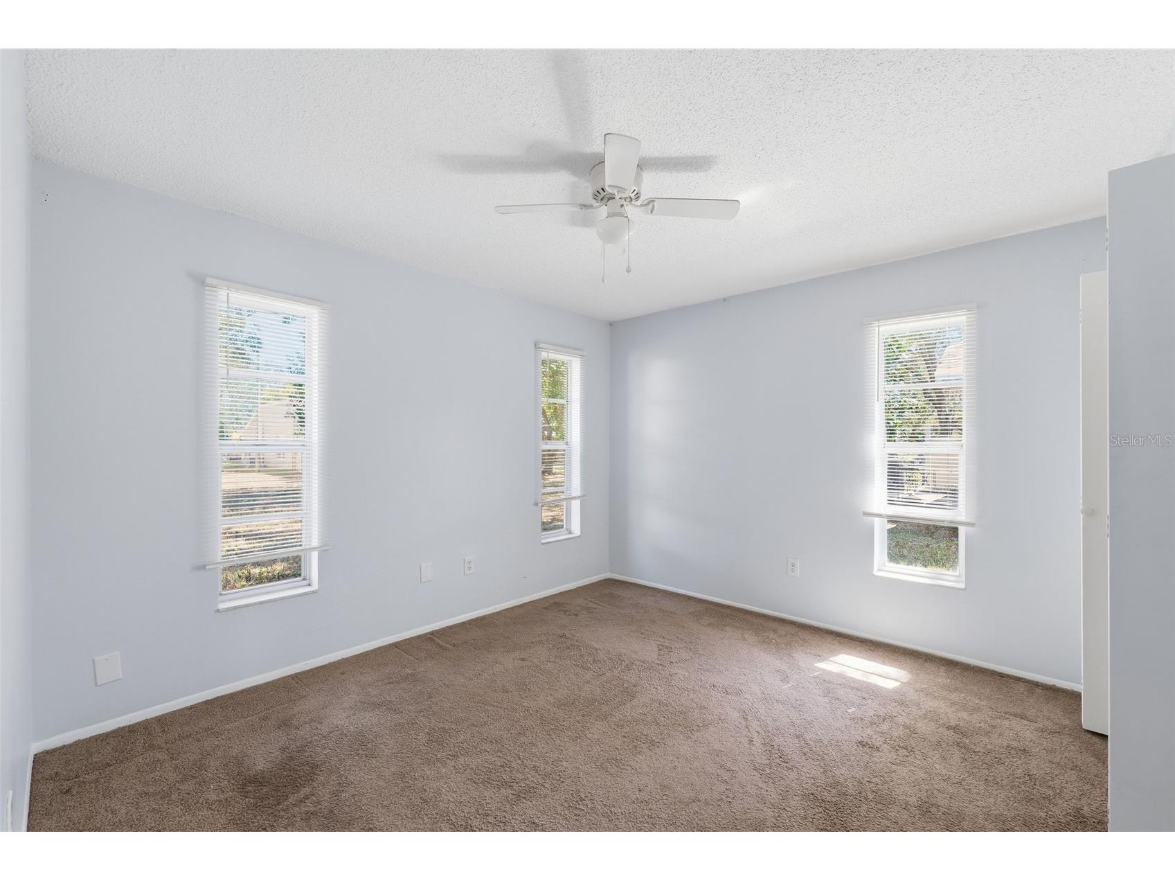 1284 London Avenue Spring Hill FL 34606 W7884215 image9
