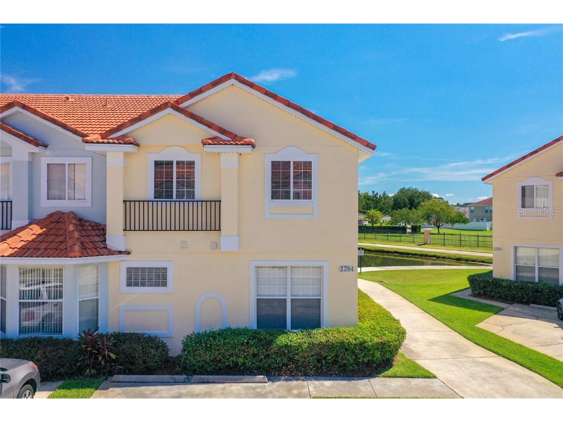 1284 S Beach Circle Kissimmee FL 34746 O6117273 image1