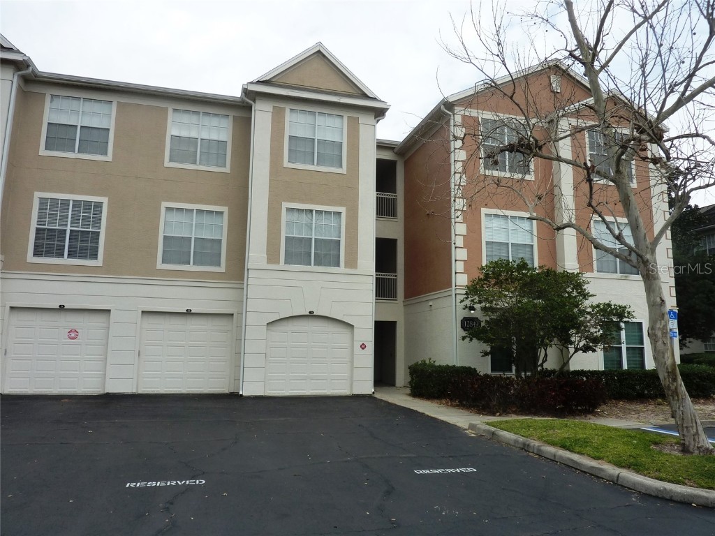 12849 Madison Pointe Cir #304 Orlando FL 32821 O6185343 image1