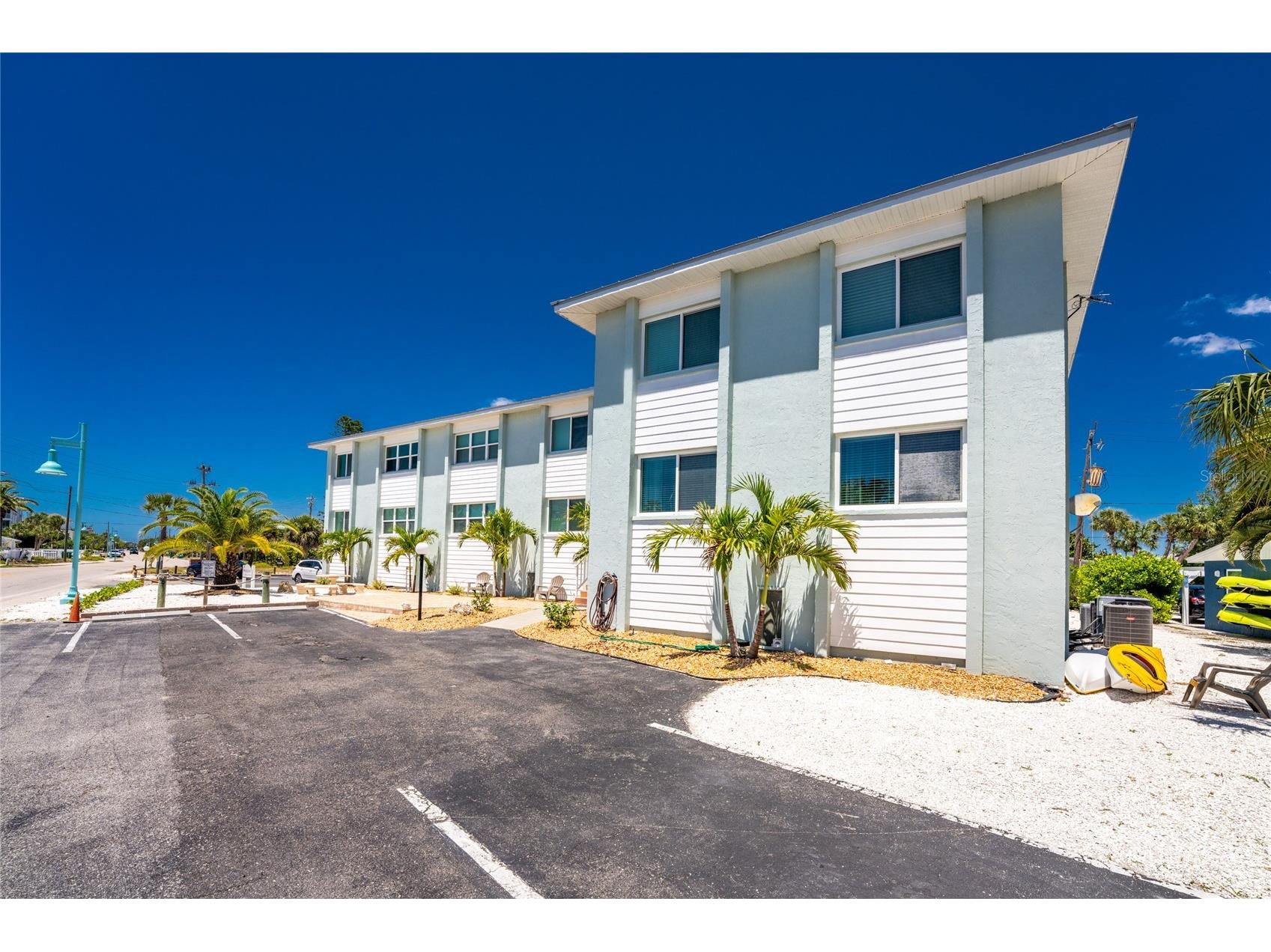 1285 Gulf Boulevard #4 Englewood FL 34223 D6147288 image5