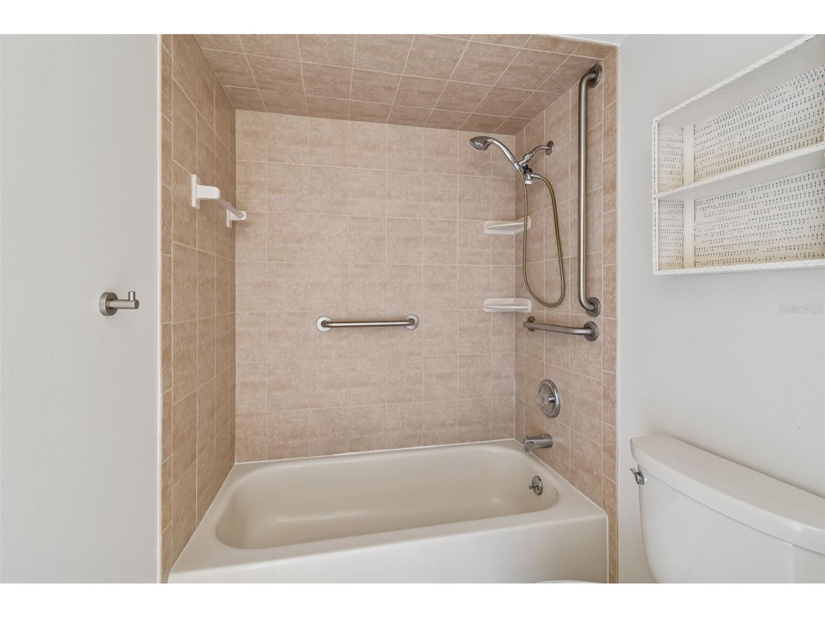 1285 Mission Hills Boulevard #36B Clearwater FL 33759 TB8474630 image37