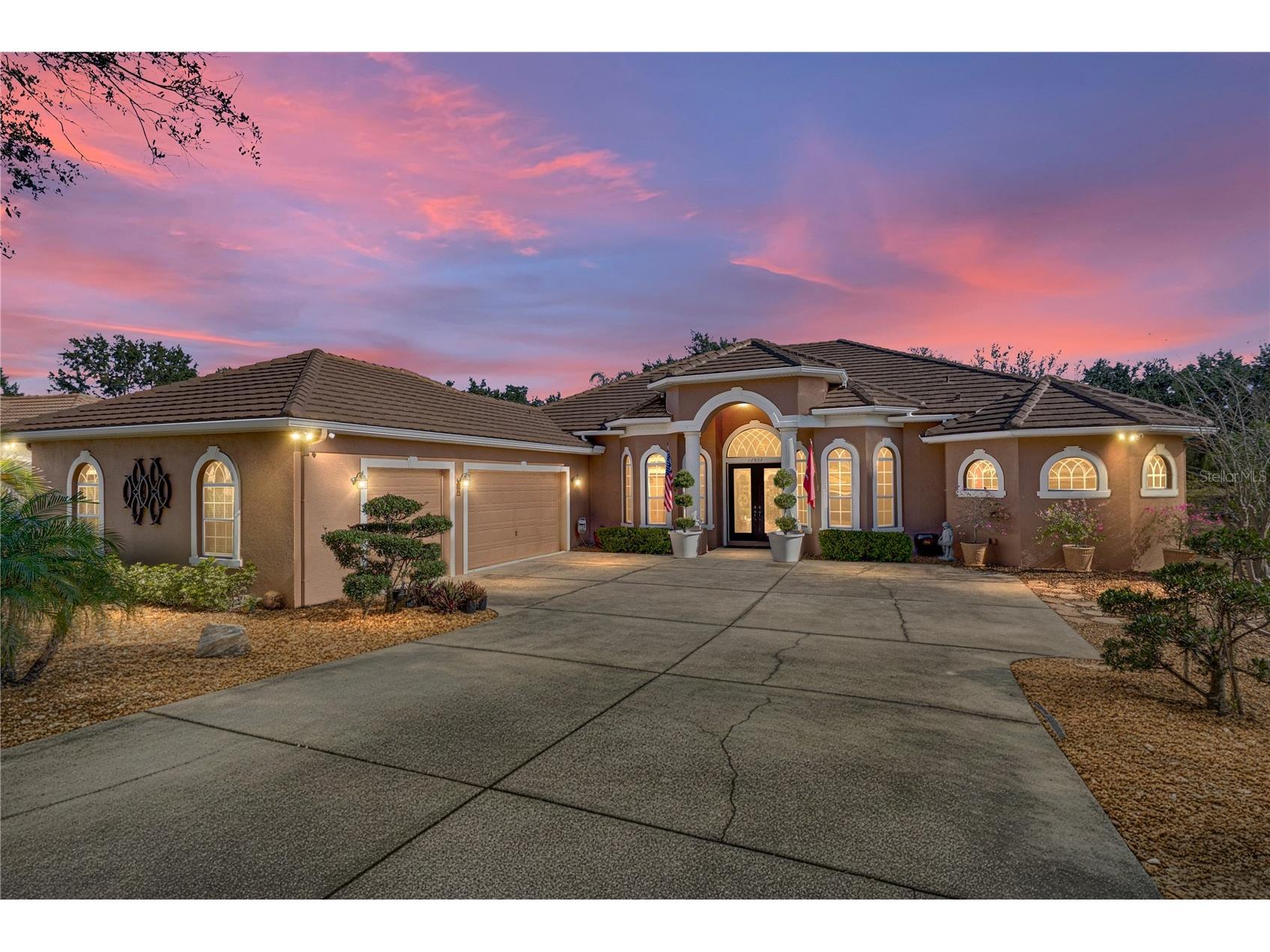 12852 Grand Traverse Drive Dade City FL 33525 TB8469194 image1