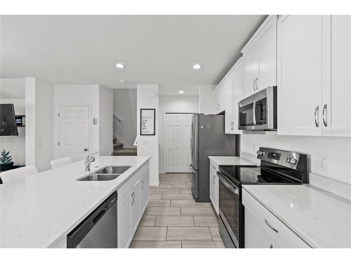 1286 Wispy Cypress Drive Kissimmee FL 34746 O6354485 image2