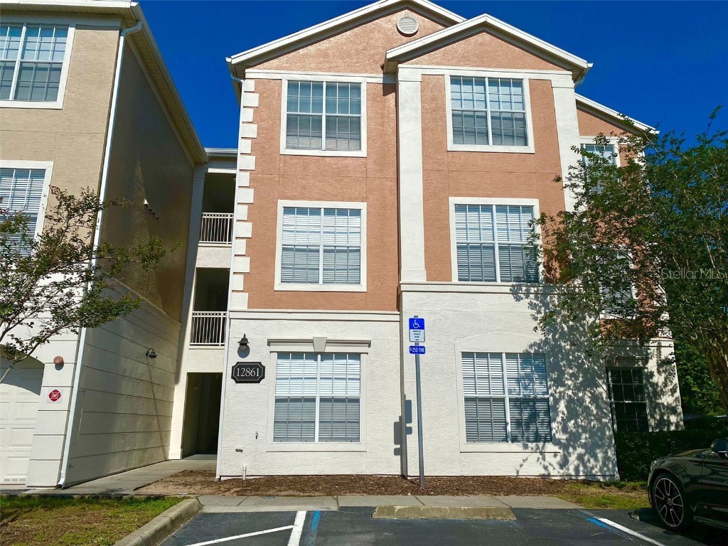 12861 Madison Pointe Circle #107 Orlando FL 32821 O6123305 image1