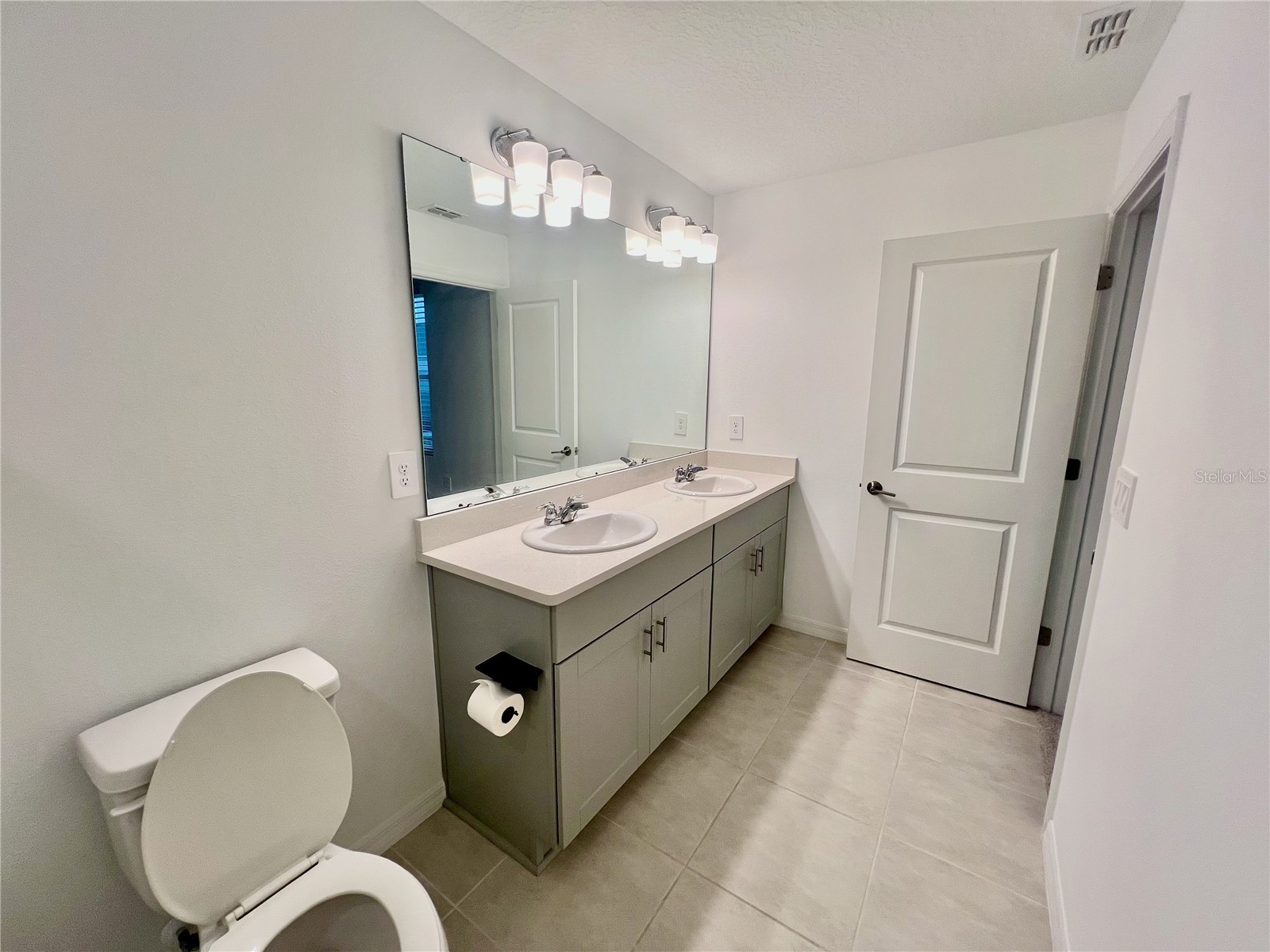 1287 Axel Graeson Avenue Kissimmee FL 34744 O6397867 image17
