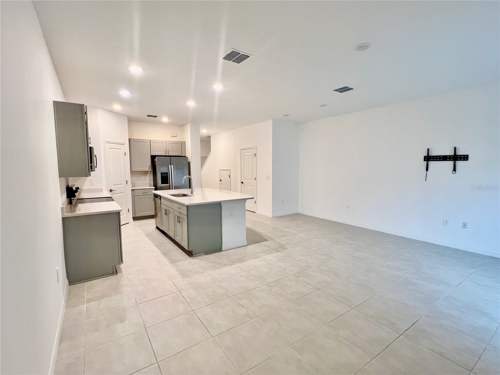 1287 Axel Graeson Avenue Kissimmee FL 34744 O6397867 image9