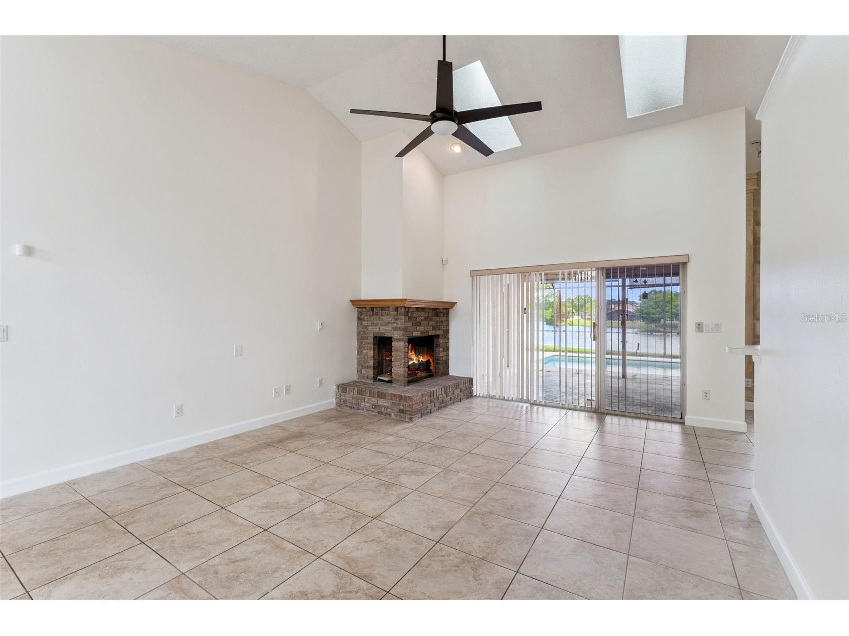 12879 Lower River Boulevard Orlando FL 32828 O6406780 image9