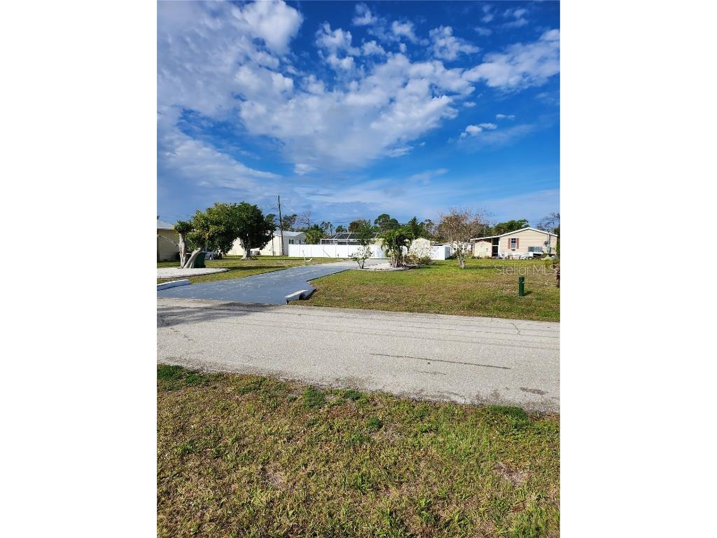 1288 Kingfisher Drive Englewood FL 34224 D6135515 image1