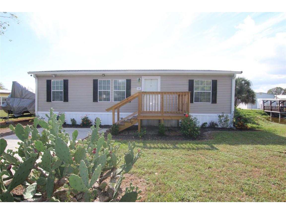 1288 Lake Drive W Okeechobee FL 34974 OK223399 image1