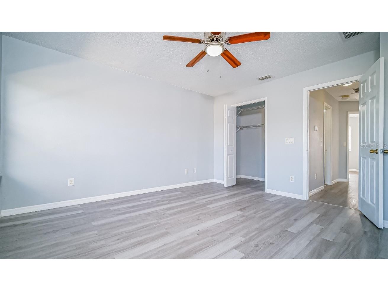 1288 S Beach Circle Kissimmee FL 34746 S5138240 image11