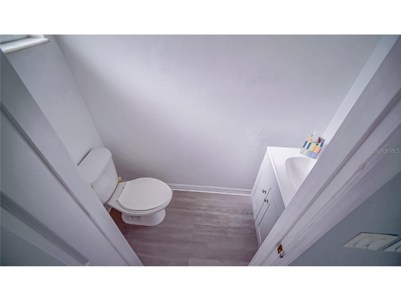 1288 S Beach Circle Kissimmee FL 34746 S5138240 image8