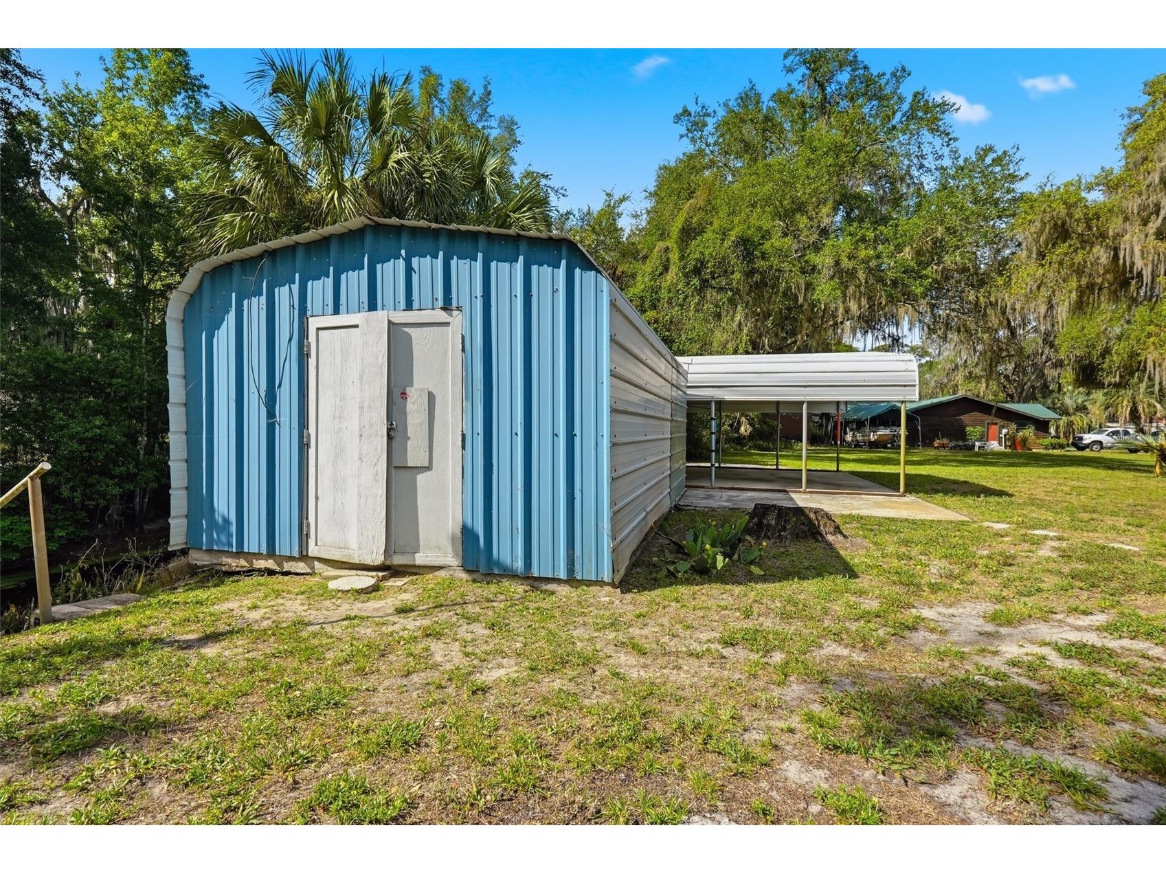 1289 Cr 436 Lake Panasoffkee FL 33538 G5111514 image24