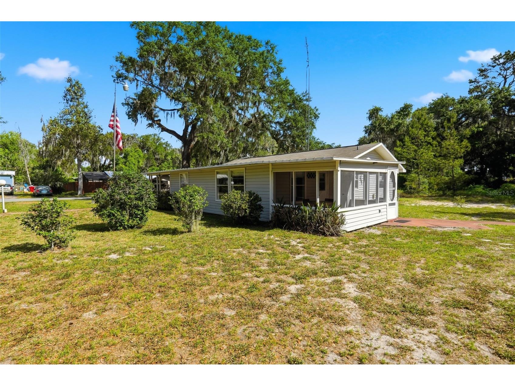 1289 Cr 436 Lake Panasoffkee FL 33538 G5111514 image34