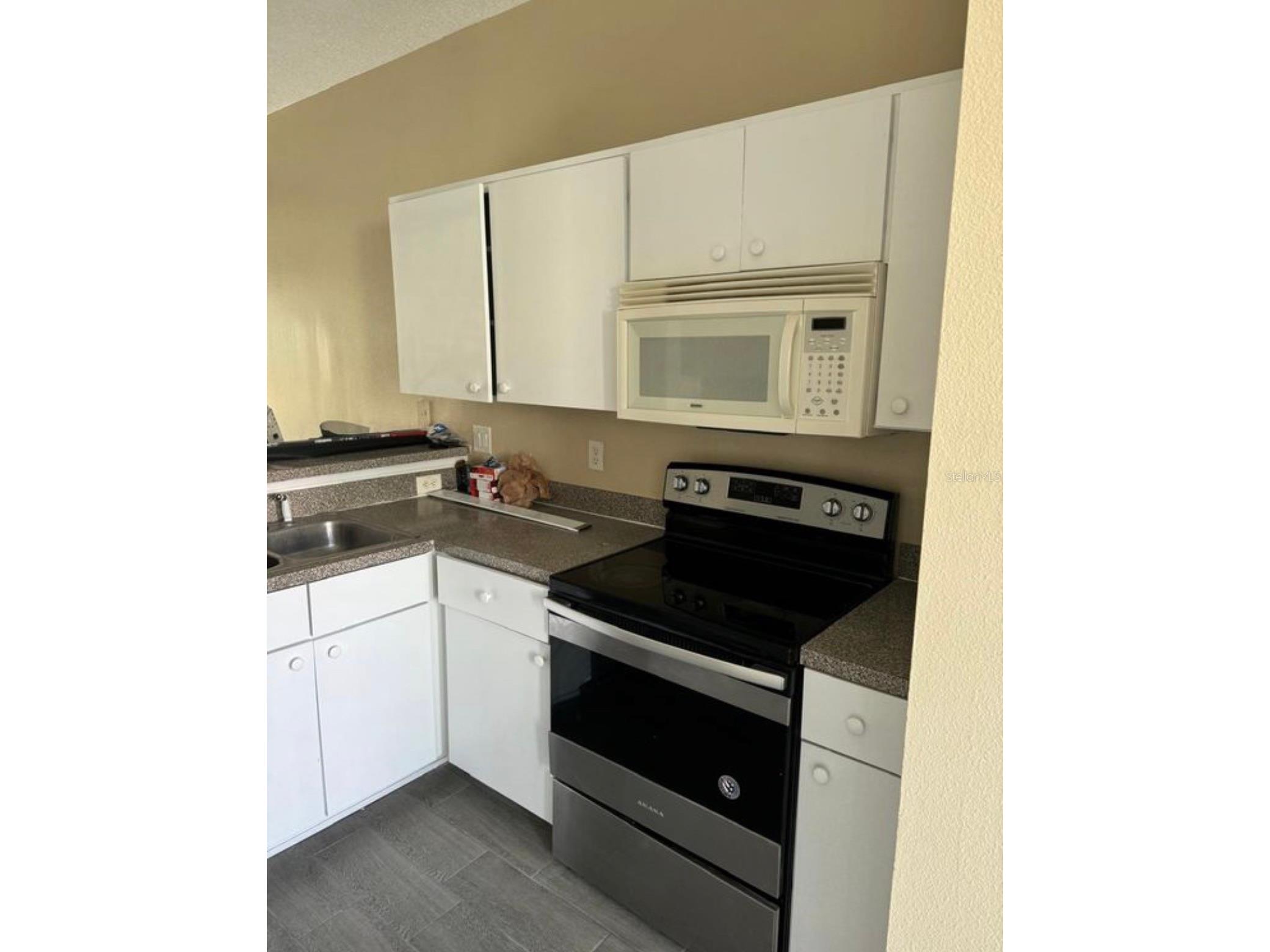 1289 S Beach Circle Kissimmee FL 34746 O6380347 image15