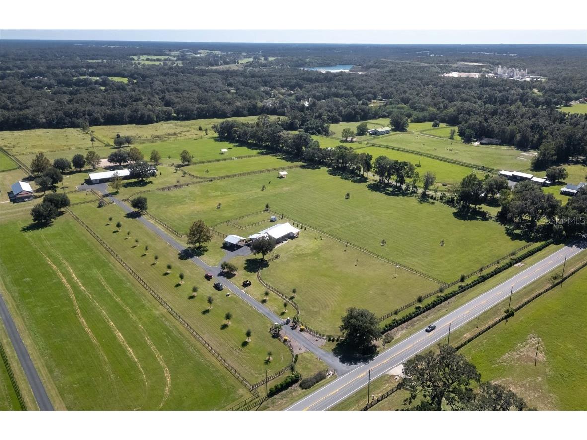 12895 NW Gainesville Road Reddick FL 32686 OM703851 image1