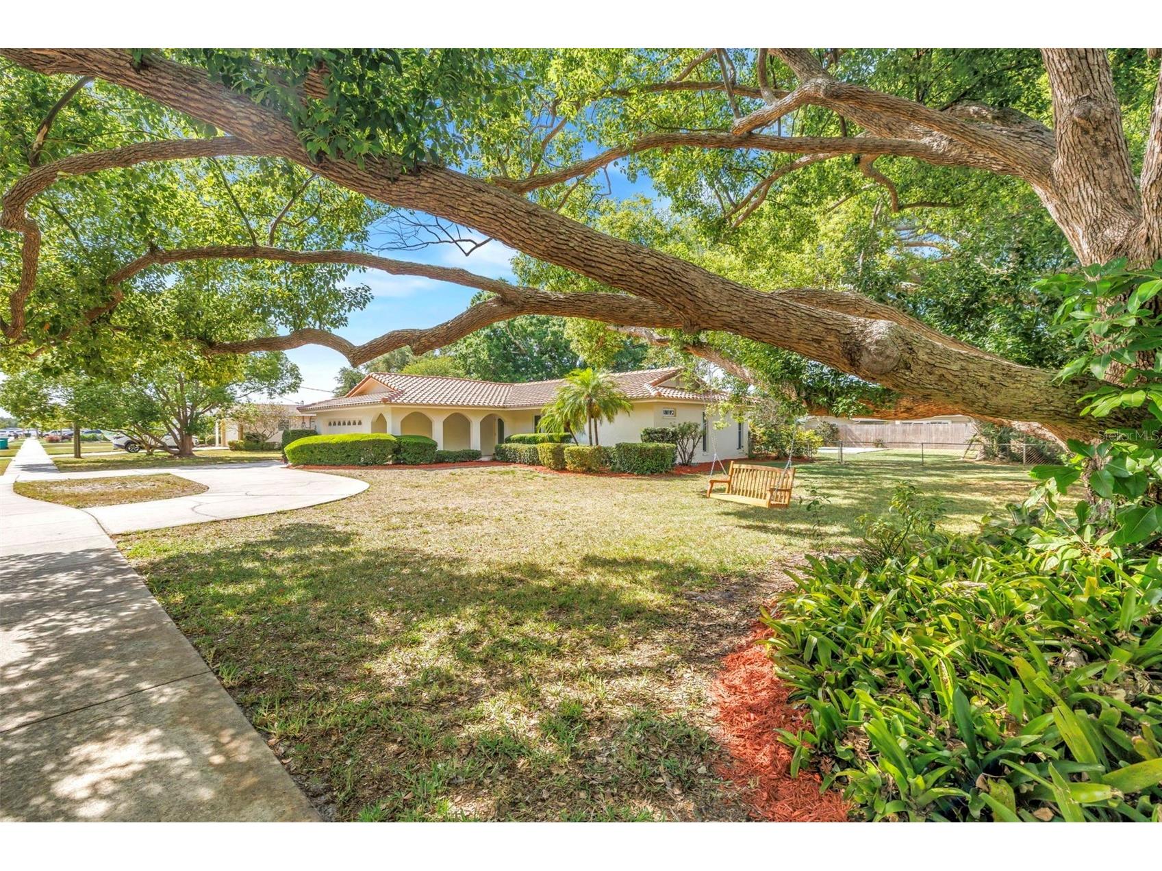 12897 88th Avenue Seminole FL 33776 TB8501530 image3