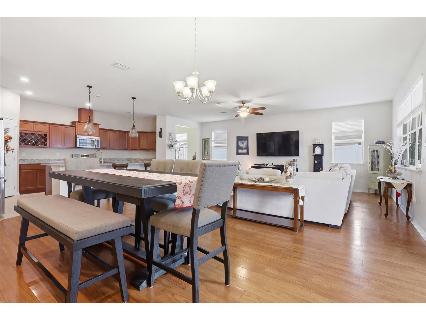 129 Alexandria Circle Deland FL 32724 V4947339 image17