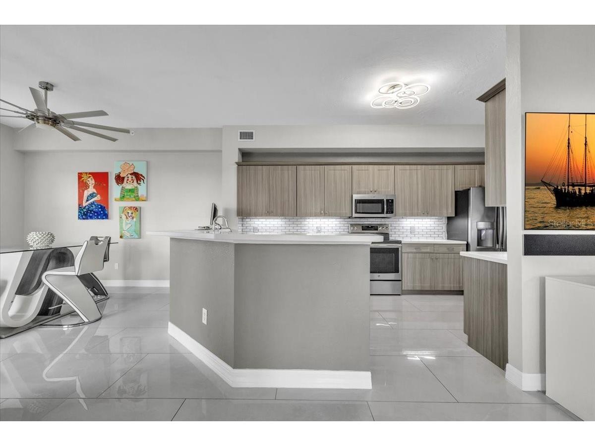 129 Breakers Court #121 Punta Gorda FL 33950 C7520128 image10