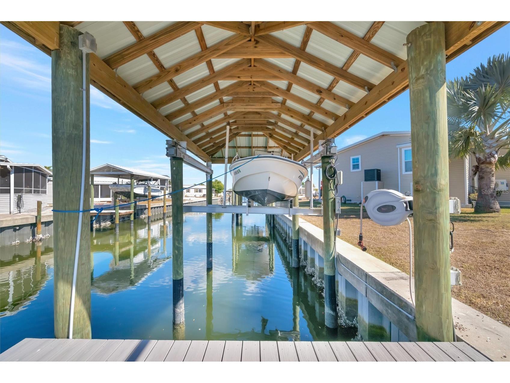 129 E Saint Lucia Loop Apollo Beach FL 33572 TB8472521 image4