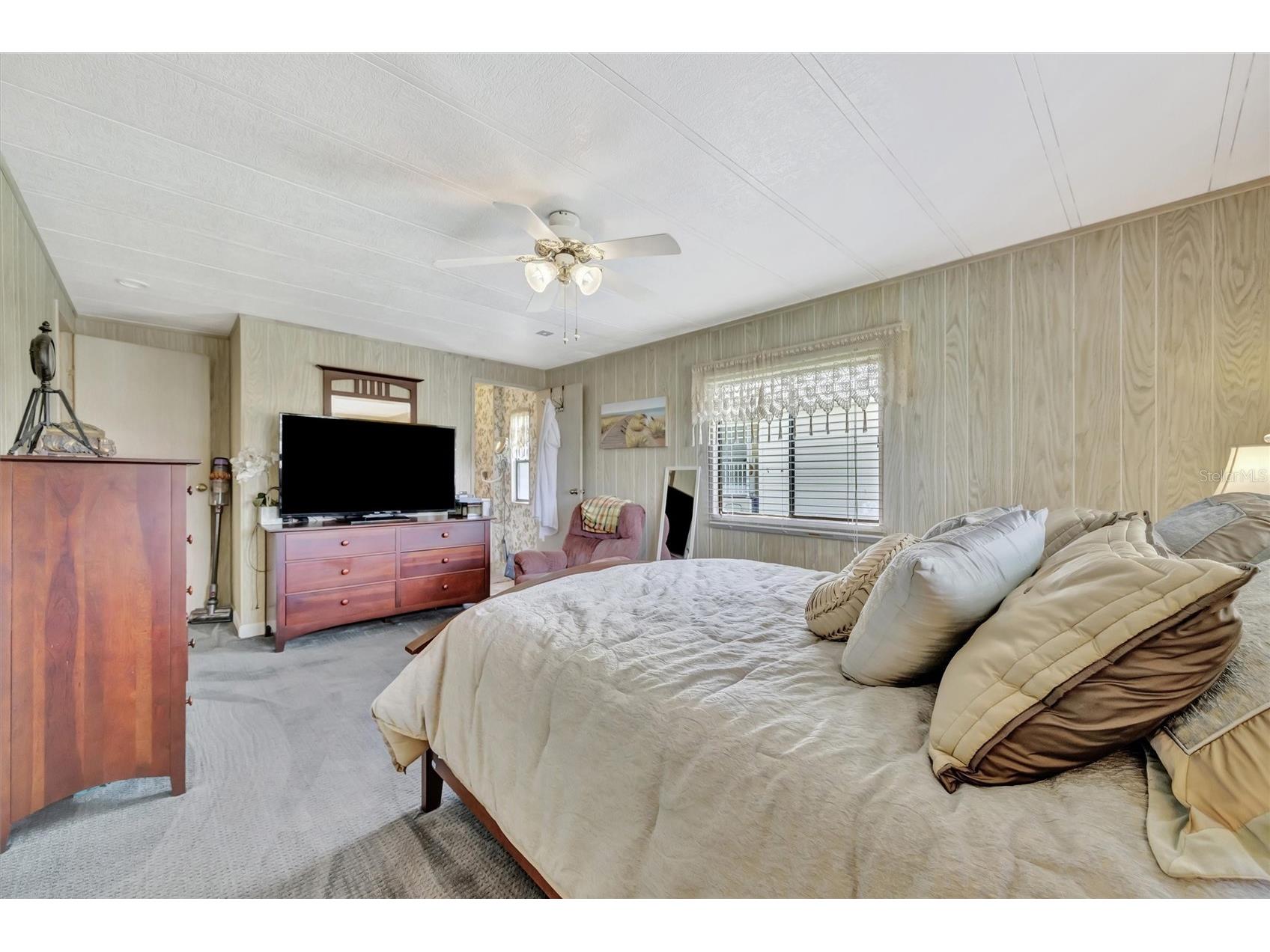 129 E Saint Lucia Loop Apollo Beach FL 33572 TB8472521 image60