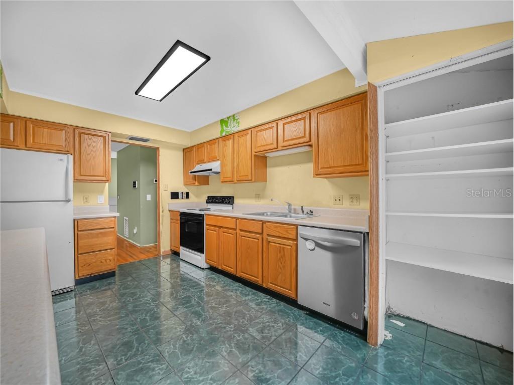 129 Lake Otis Road SE Winter Haven FL 33884 L4958266 image8